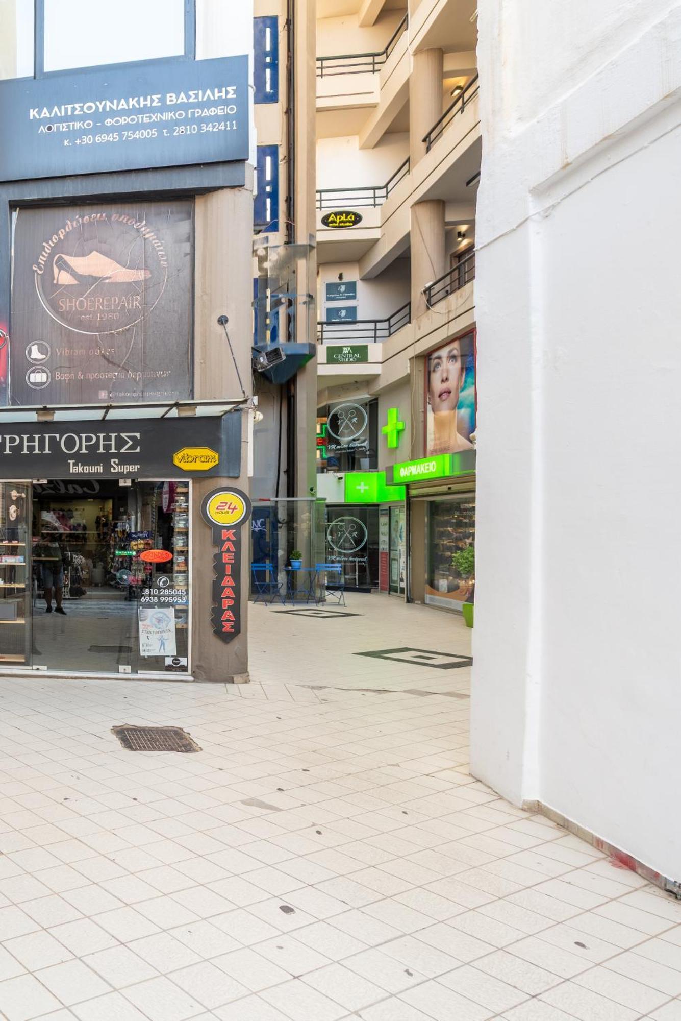 Apla Mini Studio In Downtown Heraklion  Exterior photo